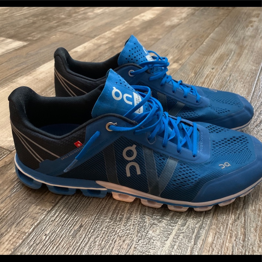 Men’s On Cloud shoes